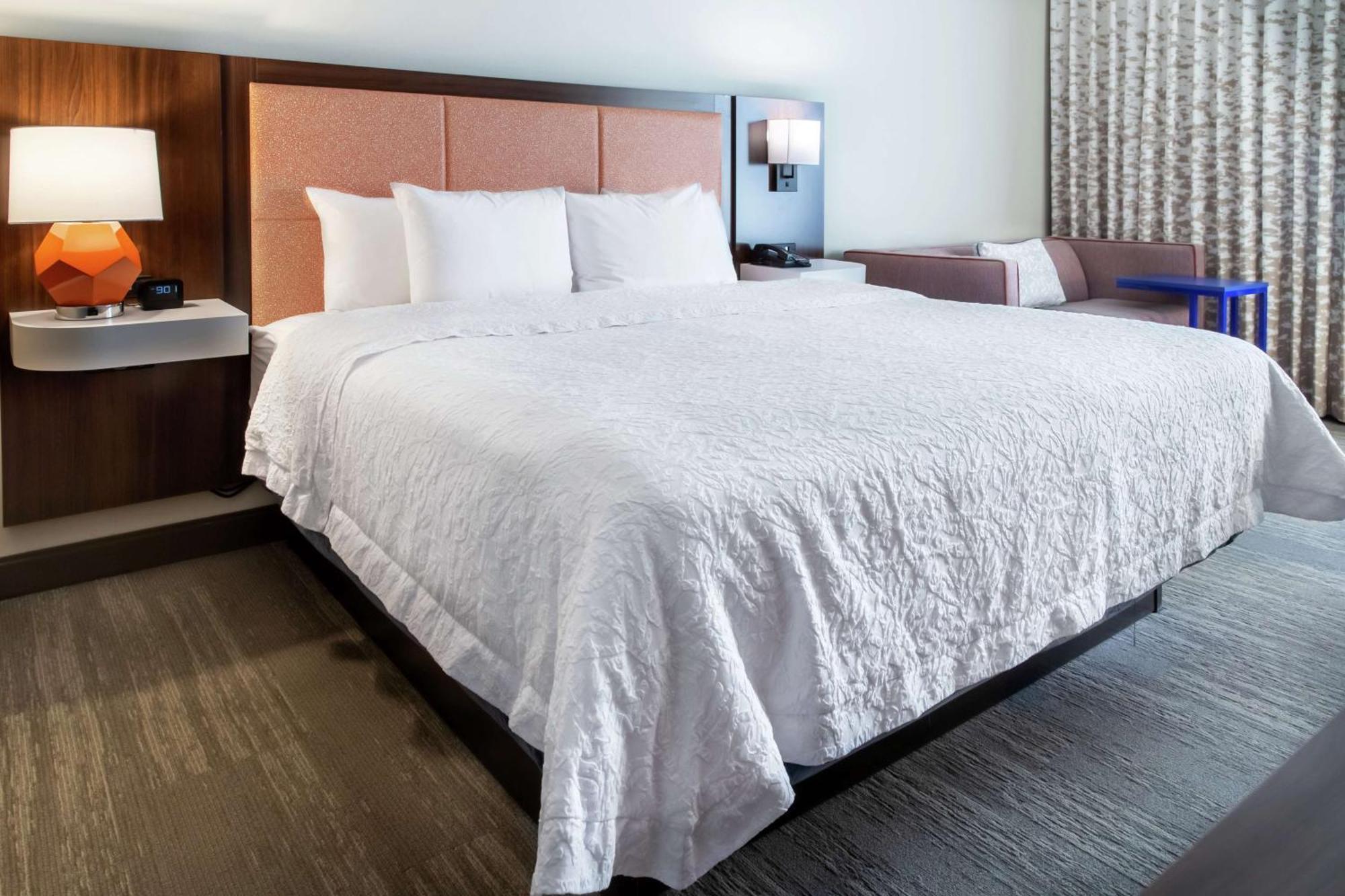 Hampton Inn Рокфорд Экстерьер фото